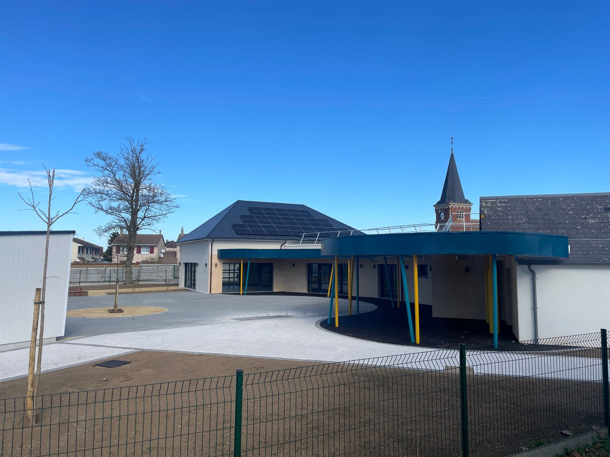 Cour et préau